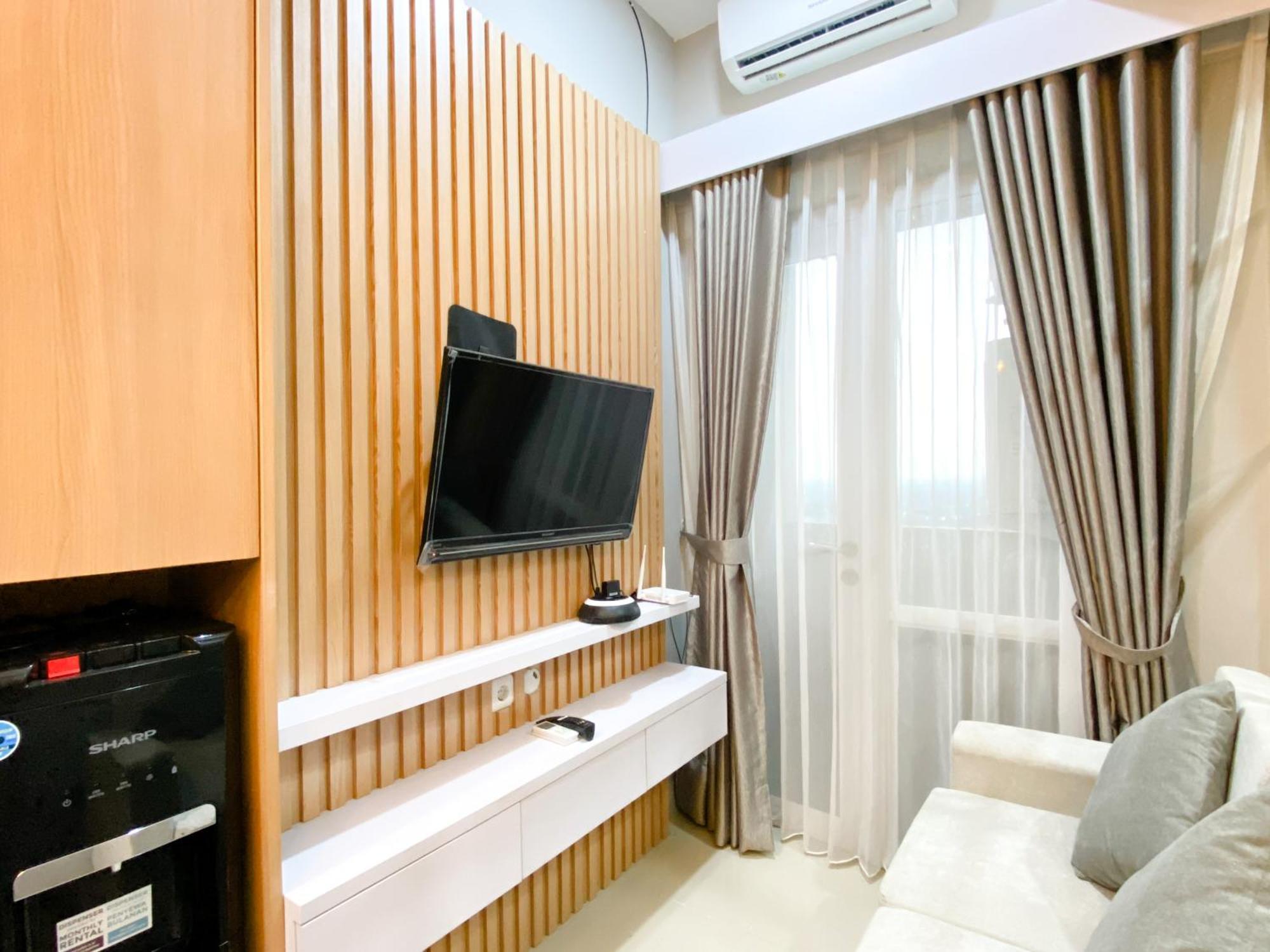 Homey And Minimalist 1Br Vasanta Innopark Apartment By Travelio Cikarang Buitenkant foto